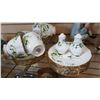 Image 1 : LOT OF ROYAL ALBERT DOGWOOD CHINA