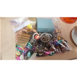 BAG OF JEWELLRY