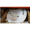 Image 2 : PORCELAIN SINK