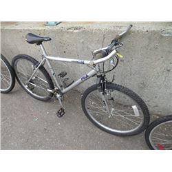 21 Speed Fila "Incline" Mountain Bike