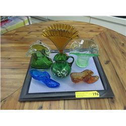 6 Pieces of Art Glass - One Fenton