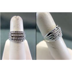 10KT White Gold Diamond Ring