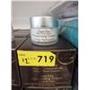 Image 1 : 12 Jars of Dead Sea Moisturizing Cream