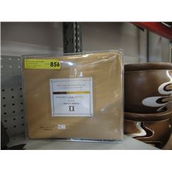 New King Size 3 Piece Duvet Cover Set - Gold