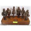 Image 1 : ANTIQUE DISPLAY 6 CHARACTERS FROM CHARLES DICKENS