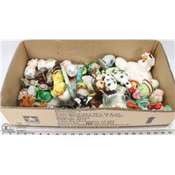 BOX WITH 20+ SALT & PEPPER SHAKER SETS.