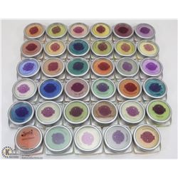 LOT OF 35 LARGE ASSORTED SCENTSY WAX MELTS