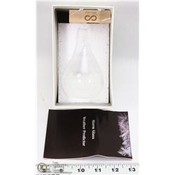 MINI  STORM WEATHER PREDICTOR WITH WOOD BASE