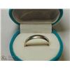 Image 1 : 20) STERLING SILVER RING SIZE 8.75