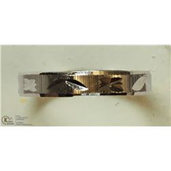 31) STERLING SILVER RING SIZE 5.75