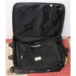 SMALL GIORINI BLACK SUITCASE ON WHEELS