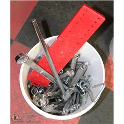 BUCKET OF ASSORTED TOOLS