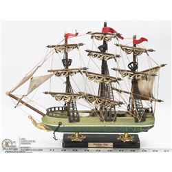 VINTAGE WOODEN WHALING