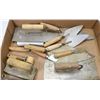 Image 1 : FLAT OF ASSORTED TROWELS