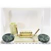 Image 1 : ONYX DESK SET WITH SET OF 4 MARBLE COASTERS