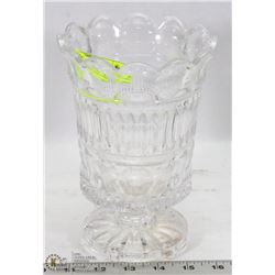 FIFTH AVENUE CRYSTAL PEDESTAL VASE