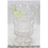 Image 1 : FIFTH AVENUE CRYSTAL PEDESTAL VASE