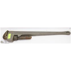 36" PIPE WRENCH
