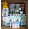 Image 1 : BOX OF STORE CLOSURE MERCHANDISE, INCLUDING: