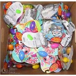 BOX OF STORE CLOSURE MERCHANDISE, INCLUDING: