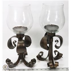 2 CANDLE STANDS