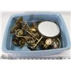 Image 1 : BIN OF BRASS NAPKIN RINGS, VANITY MIRROR, CANDLE