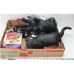 FLAT OF ASSORTED HALLOWEEN DECOR