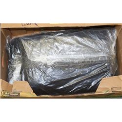 2 HEATED PADDED AUTO SEATS