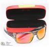 Image 1 : AUTHENTIC OAKLEY SUNGLASSES WITH CASE