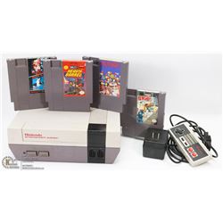 ORIGINAL NINTENDO GAME SYSTEM WITH 4 GAMES & 1