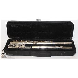 FLUTE WITH CARRY CASE