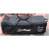 Image 1 : TITLEIST TRAVEL GOLF BAG.