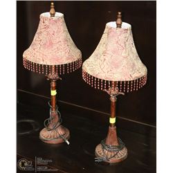 PAIR OF VINTAGE TABLE LAMPS 29"H X 12"W WITH SHADE