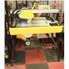 Image 1 : QEP WET TILE SAW WITH BUILTIN FOLDING STAND