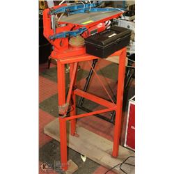 HEGNER SCROLL SAW WITH TOOL BOX FULL ON NEW