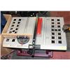 Image 1 : DELTA 10" TABLE SAW