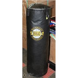 EVERLAST 100LB HEAVY BAG