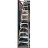 Image 1 : ALUMINUM 10' LADDER