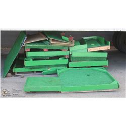 MODULAR MINI GOLF COURSE