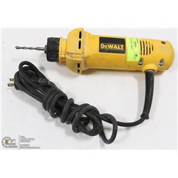 DEWALT CUT-OUT TOOL