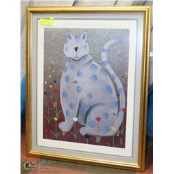 CAT WITH BEE ON NOSE PICTURE