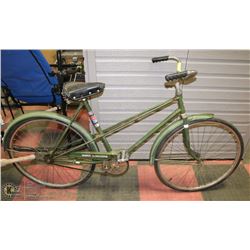 VINTAGE LADIES CCM BIKE.
