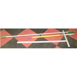 2 PAINTERS POLE SOLD WITH T SQUARE