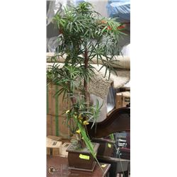 ARTIFICIAL 4' H PLANT