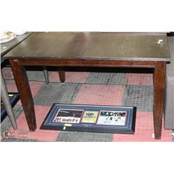 KITCHEN TABLE ON CHOICE