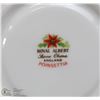 Image 2 : 5PC POINTSETTIA ROYAL ALBERT CHINA DISH SET