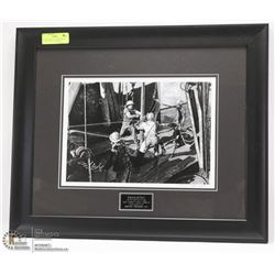 SIGNED LIMITED EDITION OWEN GARRETT PENCIL DRAWING