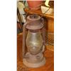 Image 1 : ANTIQUE E.T. WRIGHT NO4 CP LANTERN