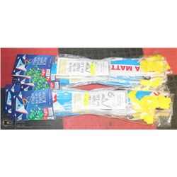 2 BUNDLES OF 8 NEW KITES