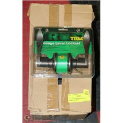 LOT OF 6 NEW BRONZE PASSAGE DOOR LOCK SETS